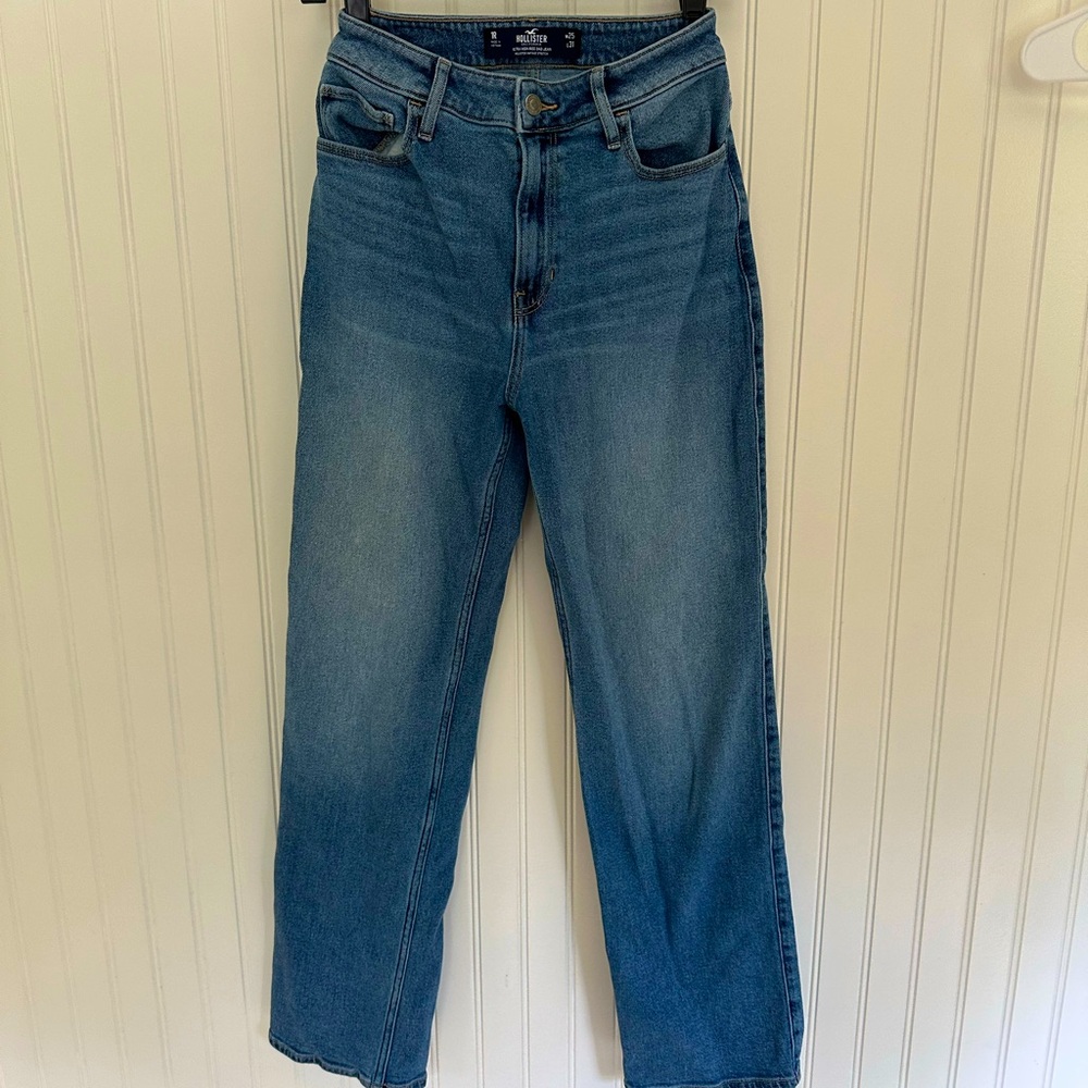 Hollister Blue Boyfriend Jeans Classic Style